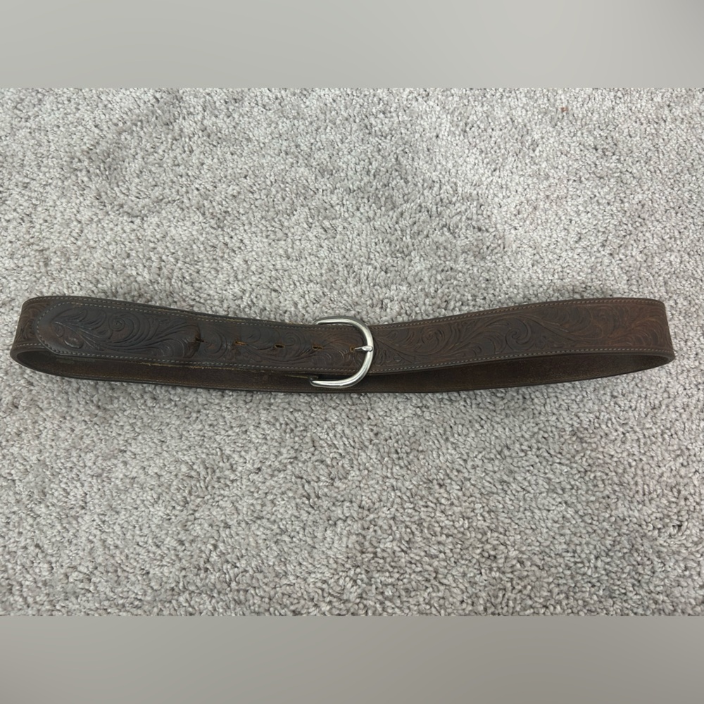 VINTAGE SILVER CREEK HAND TOOLED Leather Belt